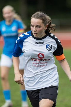 Bild 355 - wBJ VfL Pinneberg - Germania Schnelsen : Ergebnis: 15:1
